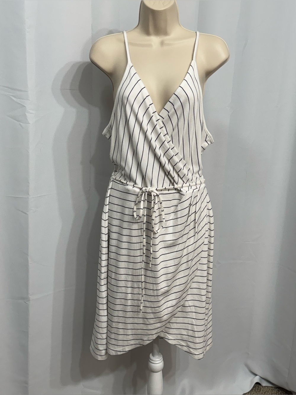 41 Hawthorn Women’s White & Black Striped Spaghetti Straps Wrap Midi Dress PL